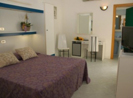 spacious rooms for 2 persons 